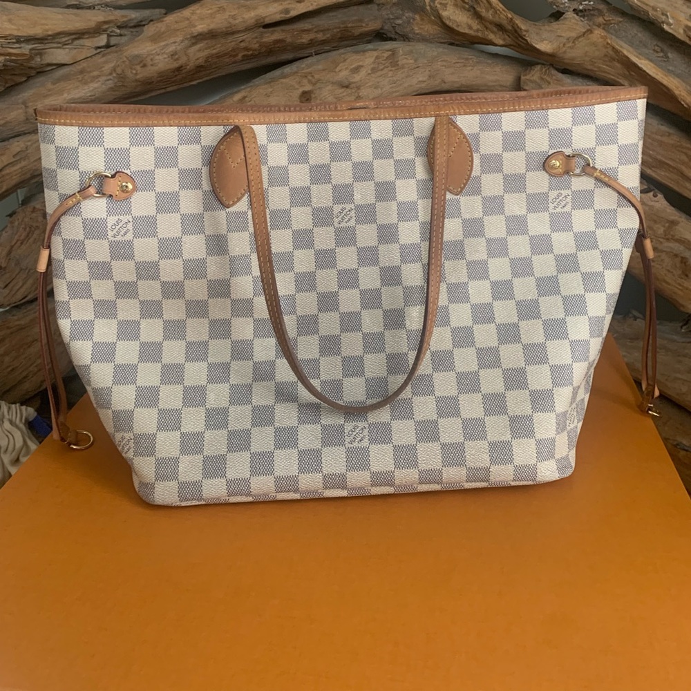 Louis Vuitton Neverfull Mm